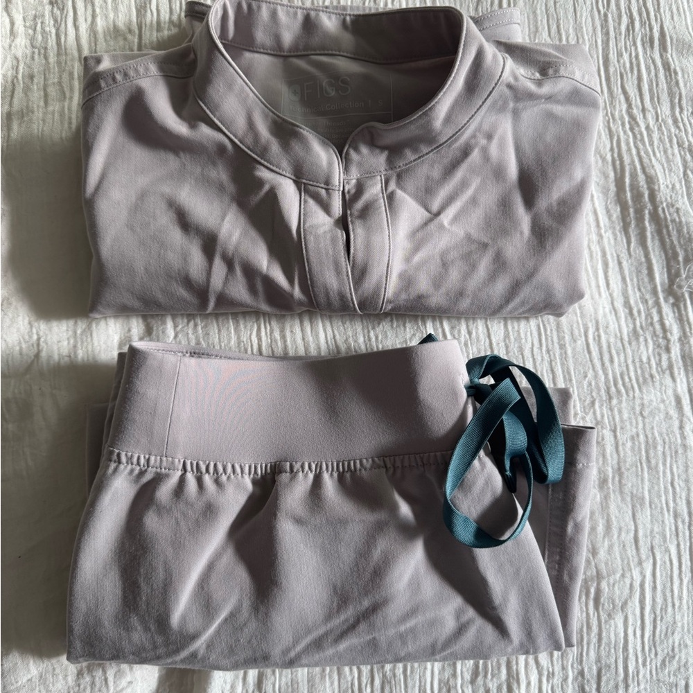 Figs Slate Set (Top-S, Pants-M) 🪨